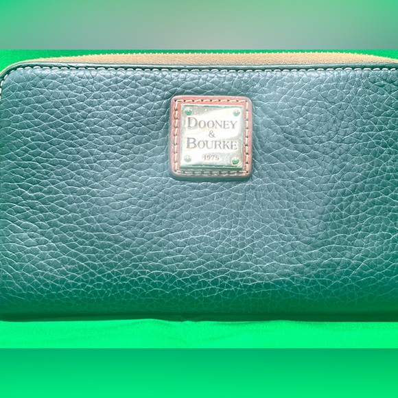 Dooney & Bourke blue pebble leather Wristlet Wallet - Picture 4 of 13